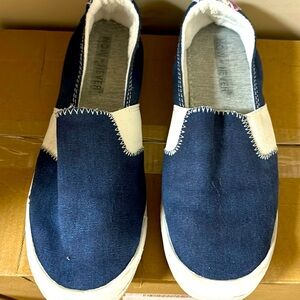 WOMENS Size 9M Canvas Slip-On Shoe